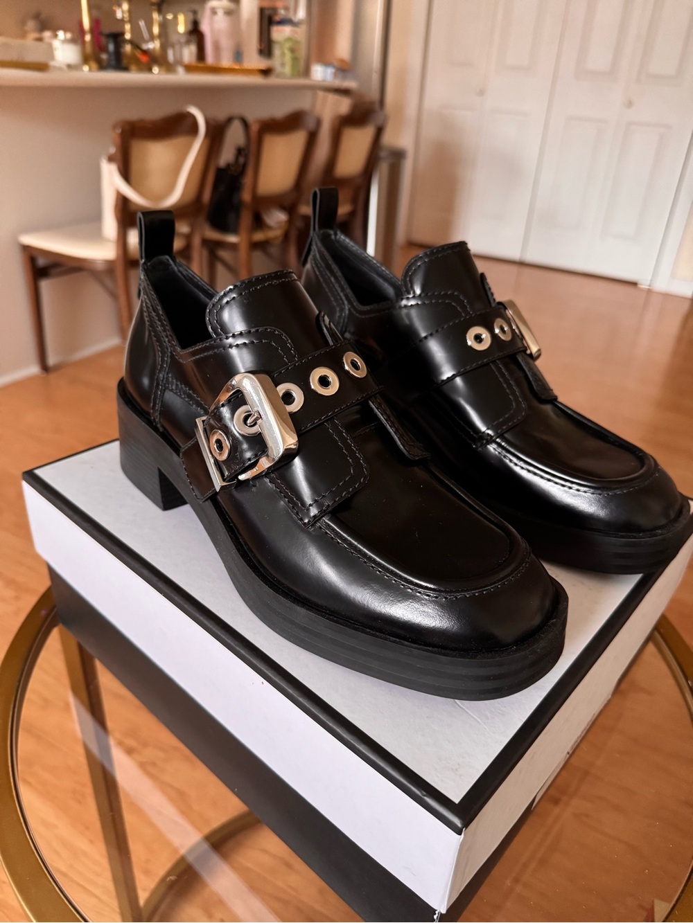 Larroude Stewart Women's Buckle
Black Leather Loafers. Sz 11
